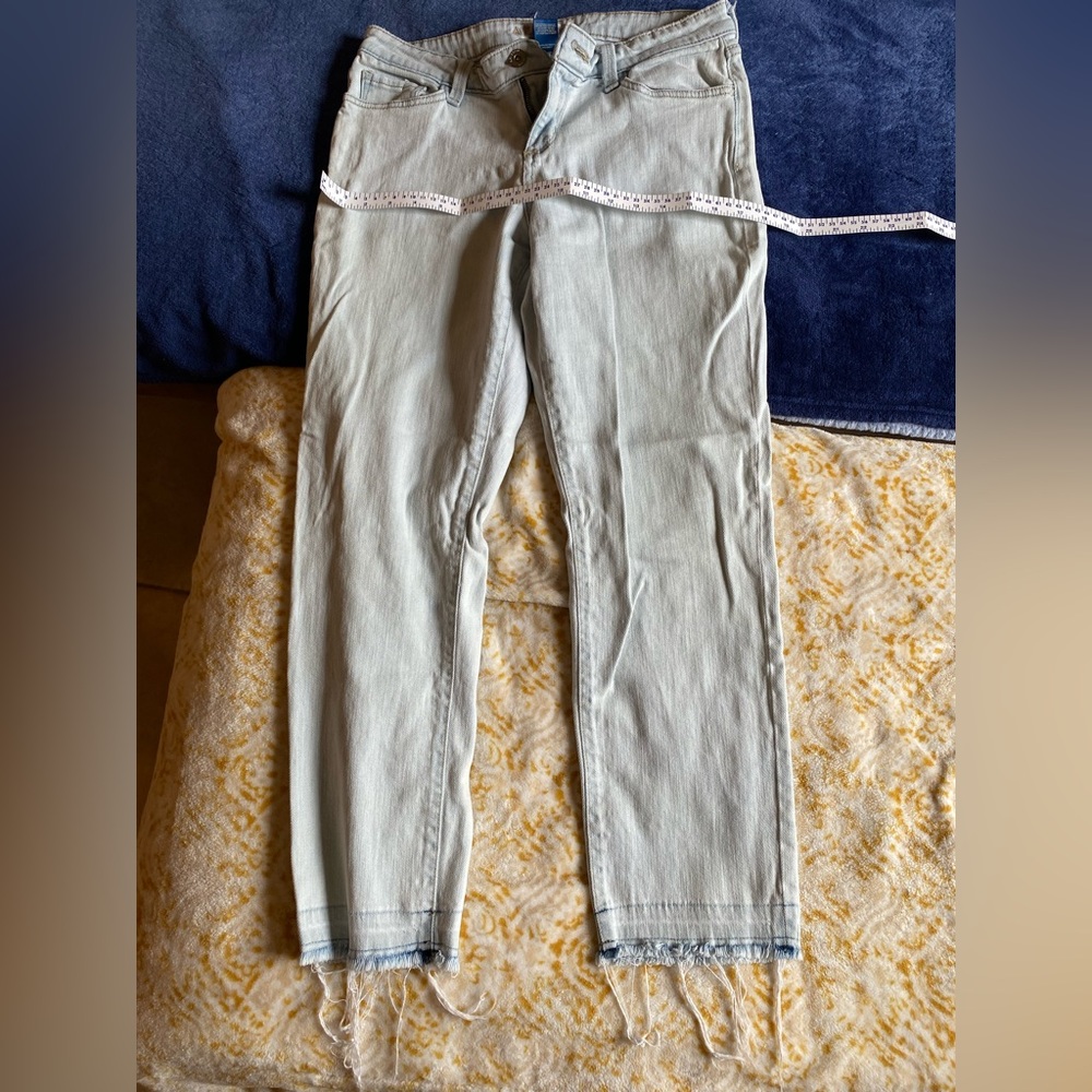 Arizona light wash jeans